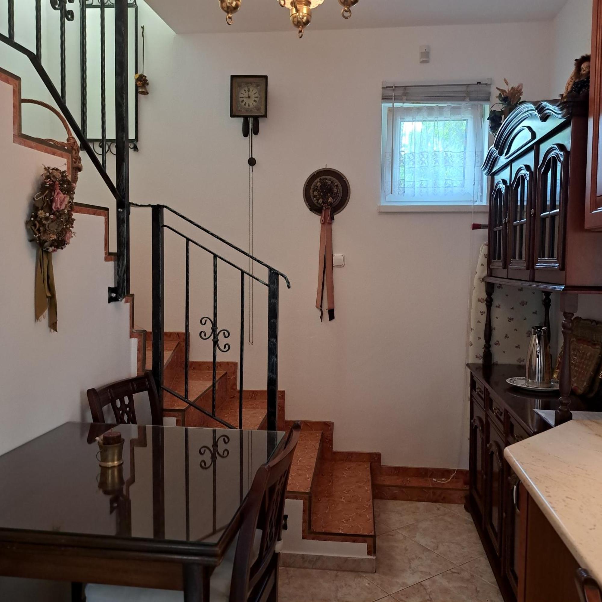 Apartamento Tavirózsa Balatonfůzfő Exterior foto